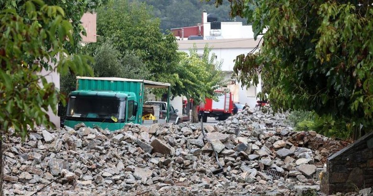 Reshjet e dendura shkaktojnë dëme të mëdha në Kretë  2 të vdekur e dhjetëra të evakuuar