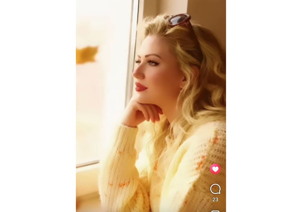 Suplementi Pena Shqiptare  Arsinoi Zengo  Gruaja që fliste me dritën