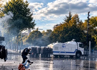 “France 24” jehonë protestës së 12-të studentore në Tiranë