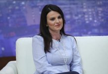 Albana Koçiu për protestat në Tiranë: Të rinjtë kanë të drejtë të protestojnë, por askush nuk duhet t’i përfshijë në dhunë