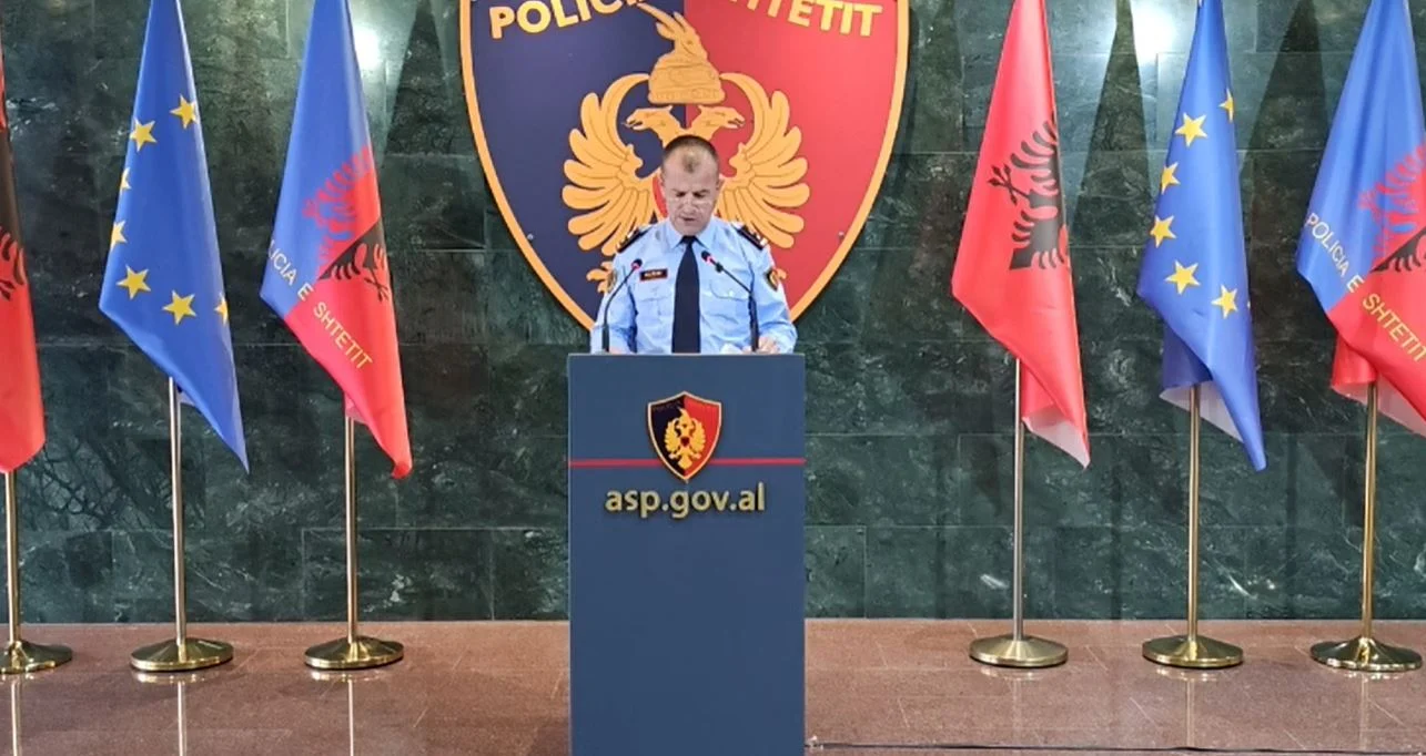 Deklarata zyrtare e Policisë  Sekuestruam një karikator me fishekë luftarakë  përdorej nga persona të maskuar në protestë