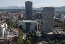 Ndjesia ekonomike rritet lehtë në shtator. Ndërtimi mban lart treguesin, bien industria, shërbimet dhe tregtia