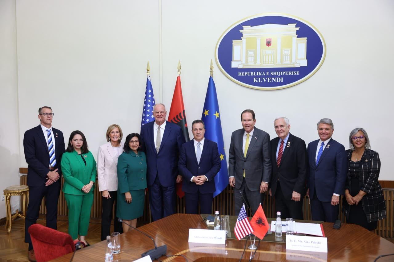 Peleshi pret delegacionin e Kongresit amerikan  Të fuqizojmë Partneritetin Strategjik Shqipëri SHBA