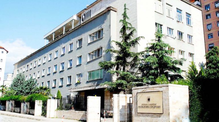 Shoqata e Prokurorëve kundërshton ndryshimet në Kodin Penal  Kufizojnë hetimet dhe rrezikojnë luftën ndaj korrupsionit