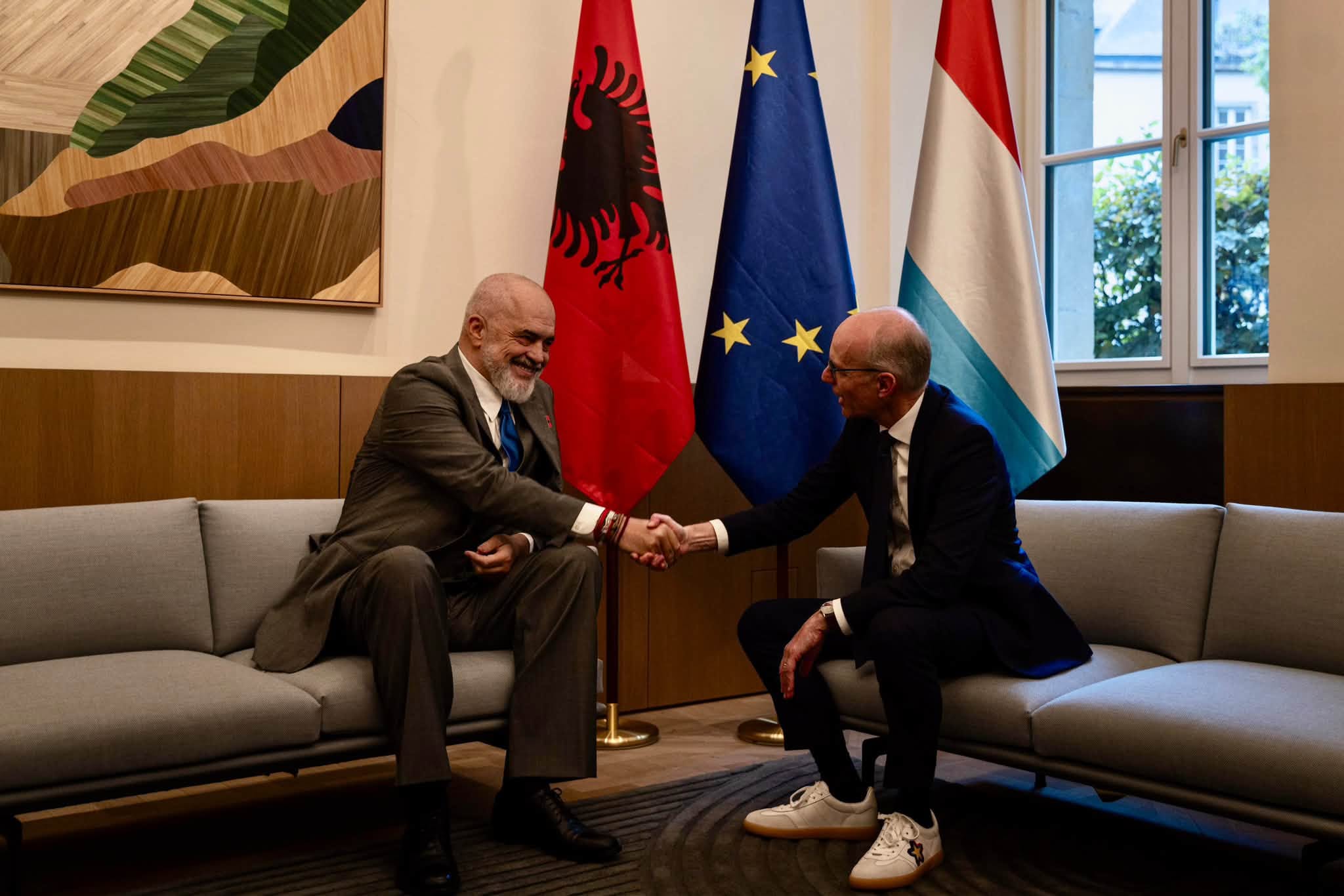 Rama takim me kryeministrin Luc Frieden  Nga marsi  Luksemburgu do të ketë fluturim direkt me Shqipërinë