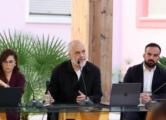 “Qeveria nuk ka asgjë për të fshehur”. Kryeministri Rama: Të vërtetat e firmosura dhe vulosura nga shteti duhet t’i ndahen publikut