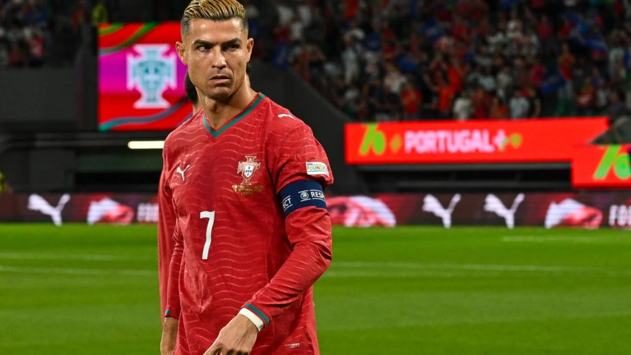 Gazetari portugez zbulon kushtin e Ronaldos  41 vjeçari nuk rikthehet në kombëtare nëse 